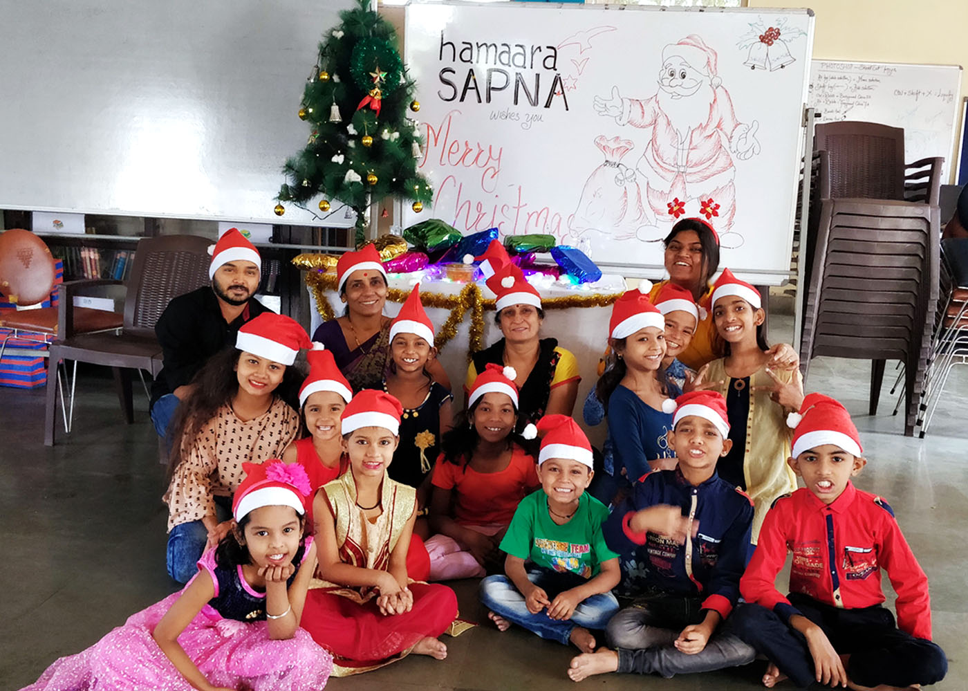 Merry Christmas from the children of the morning batch and staff of Hamaara Sapna