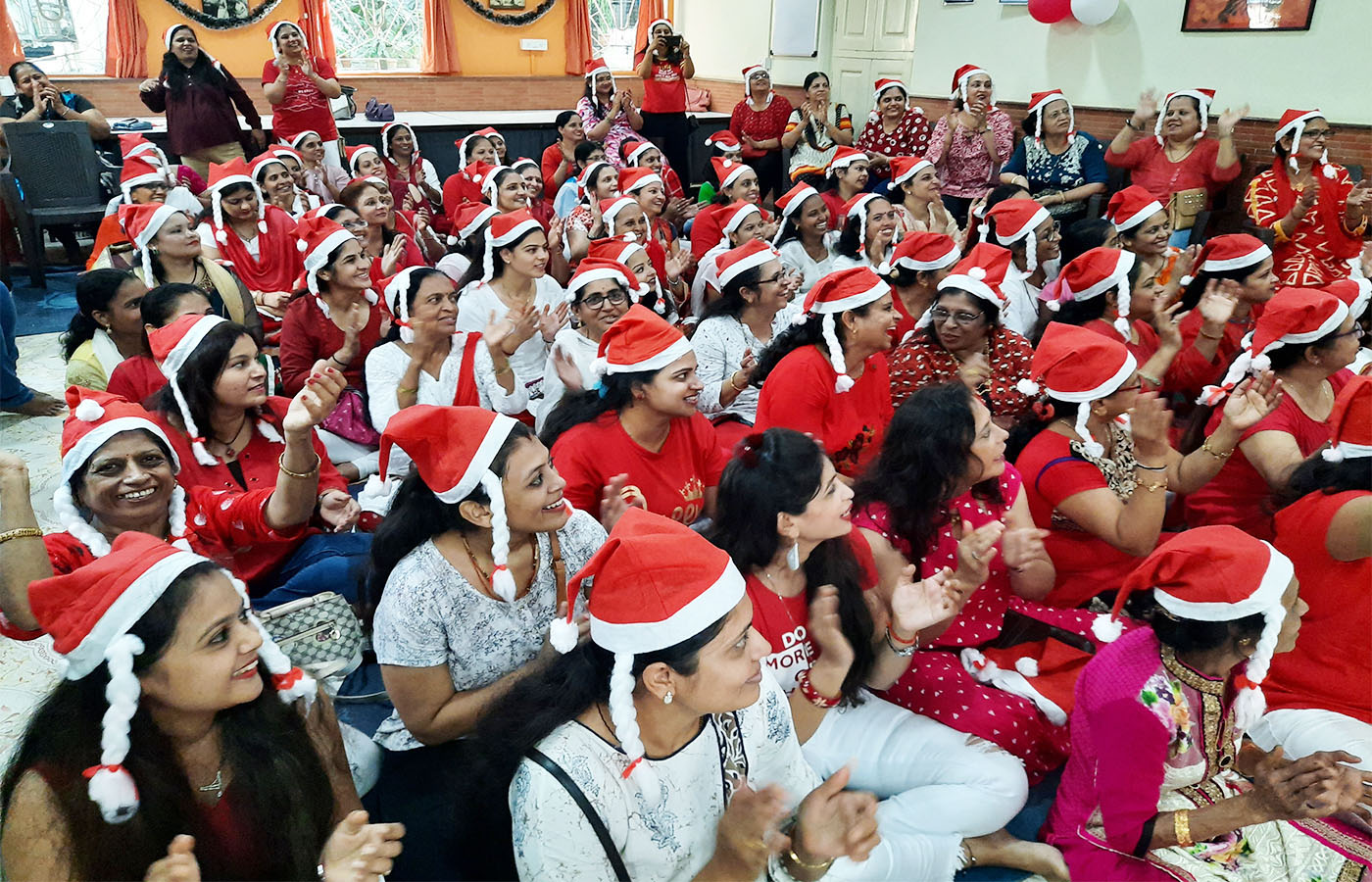 Hamaara Sapna ladies gathered at the centre to celebrate Christmas with joy and happiness 