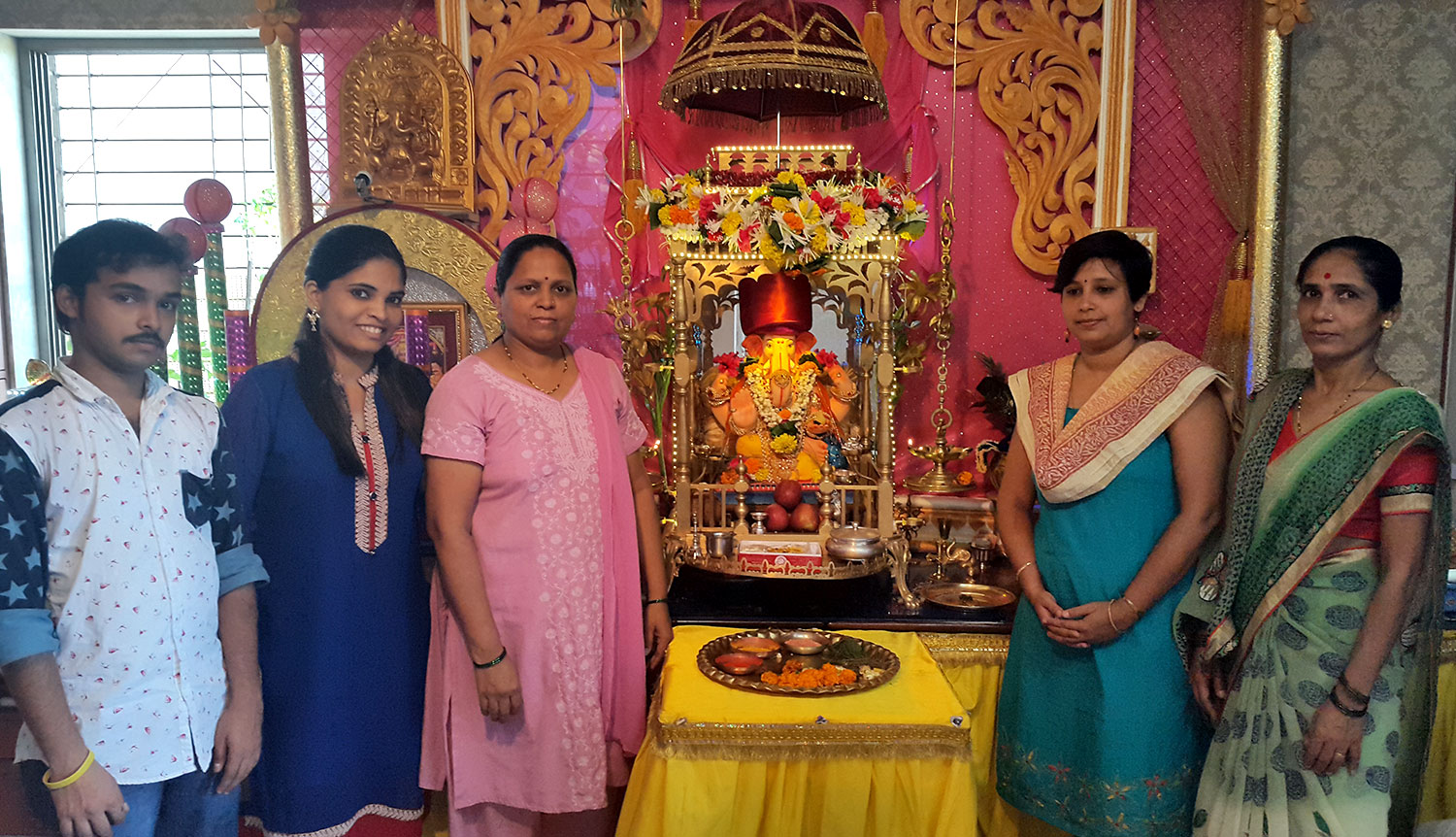 Staff visiting the women during ther festival of Ganesh Chaturthi (September, 2015)