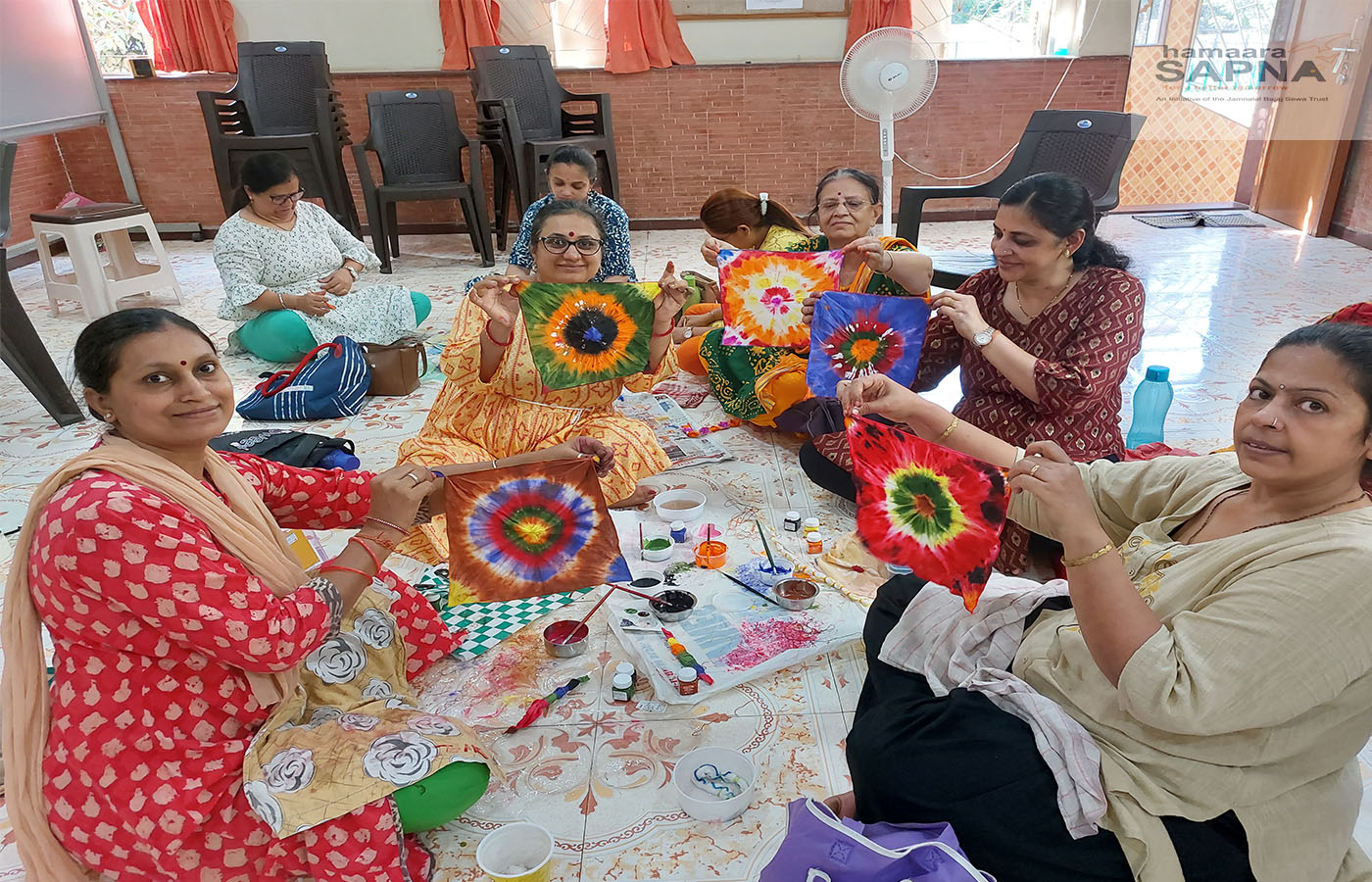A very popular method that is being used for ages but widely loved even now. Beneficiaries learnt how a single piece of cloth could become something so gorgeous in colour and style