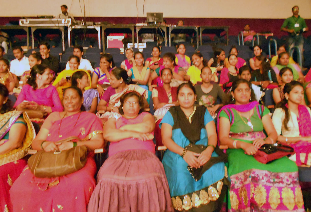 The beneficiaries being motivated and inspired by many speakers at the Jamnalal Bajaj Awards 2014 (November, 2014)