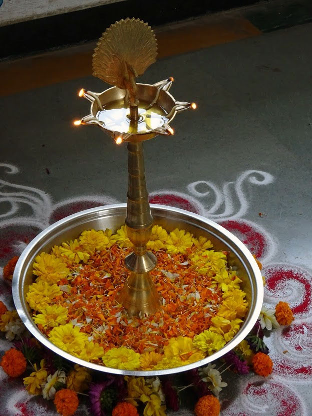 The Samay and flowers decorating the thali (February, 2017)
