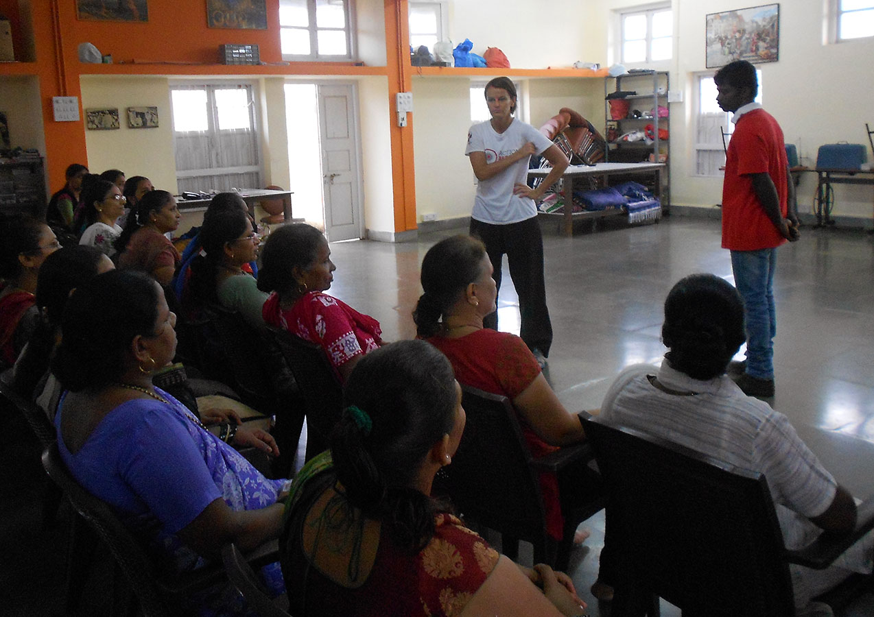 Well known defence expert, Debi Steven, conducting an interesting session on Self Defence (April, 2014)